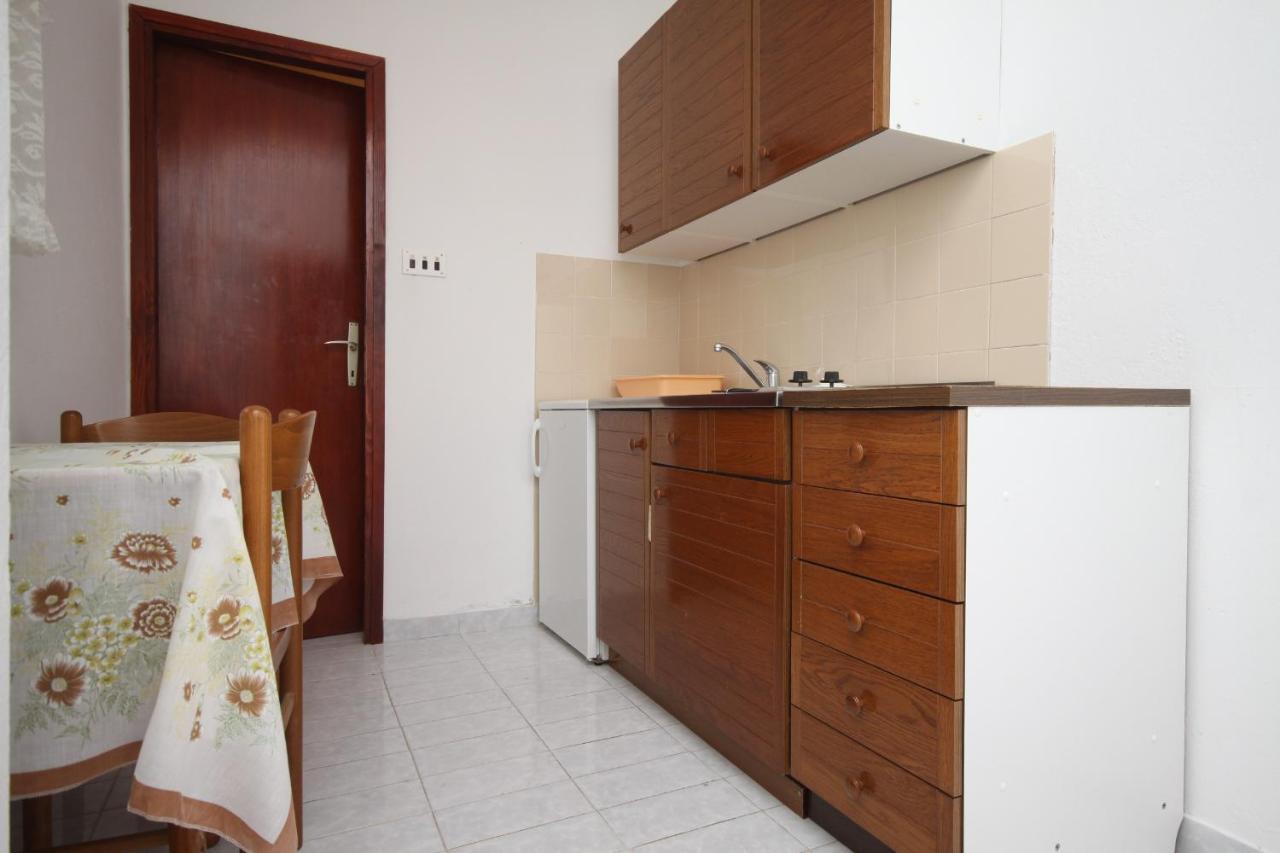 Apartments And Rooms With Parking Space Metajna, Pag - 4120 Extérieur photo