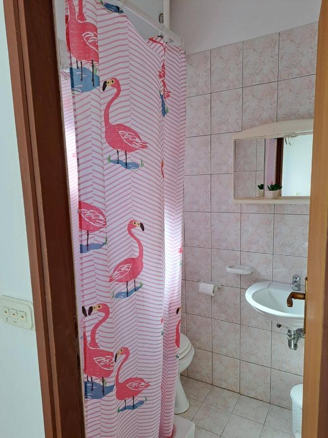 Apartments And Rooms With Parking Space Metajna, Pag - 4120 Extérieur photo